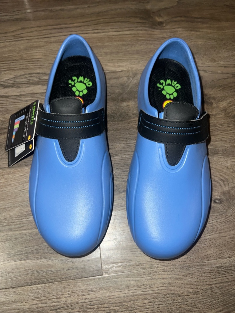Dawgs sz 10 nwt